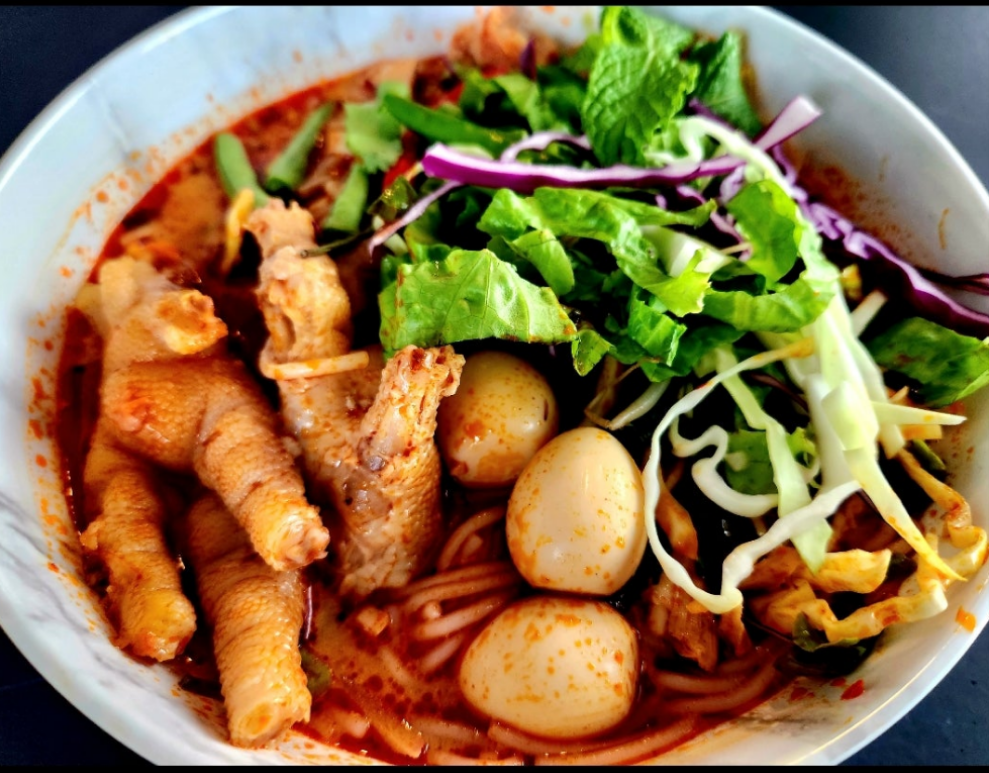 Khao Poon Noodle Soup